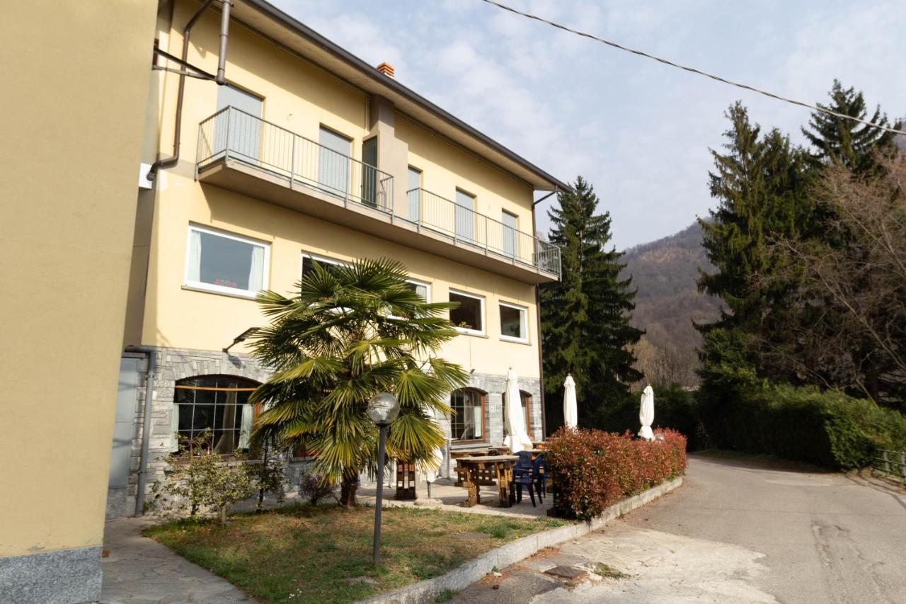 La Pineta - Le Casette Di Osvaldo Lecco Extérieur photo