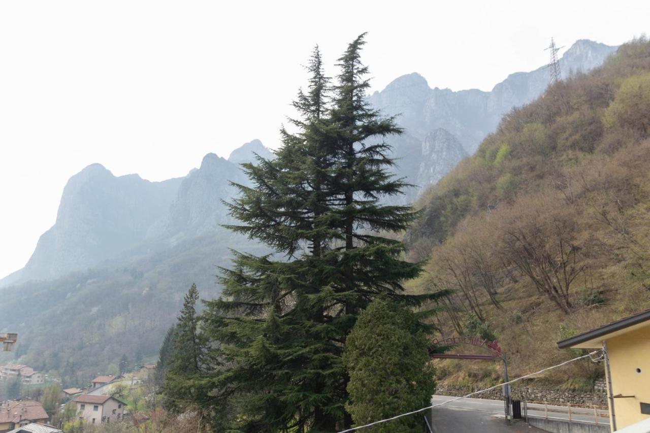 La Pineta - Le Casette Di Osvaldo Lecco Extérieur photo